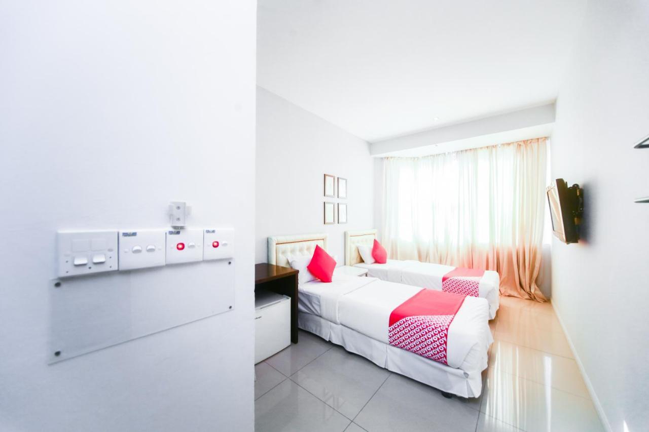 Oyo 777 Epal Hotel Kota Kinabalu Dış mekan fotoğraf